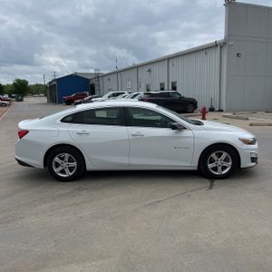 CHEVROLET MALIBU LS - 10