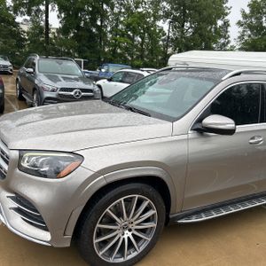 MERCEDES-BENZ GLS - 2