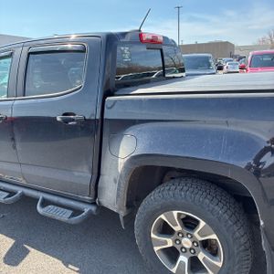 CHEVROLET COLORADO - 6