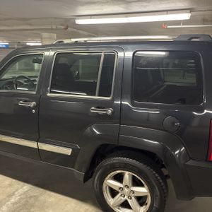 JEEP LIBERTY LIMITED - 6