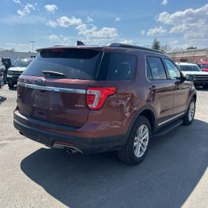 FORD EXPLORER XLT - 8