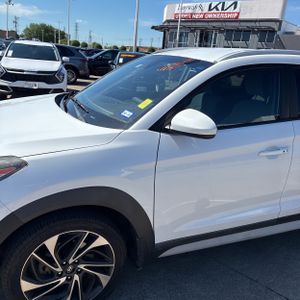 HYUNDAI TUCSON SPORT - 2