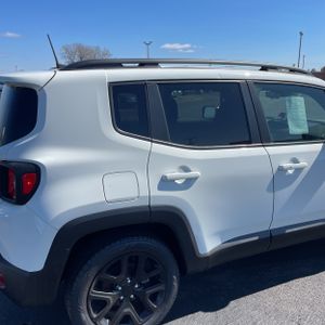 JEEP RENEGADE ALTITUDE - 9