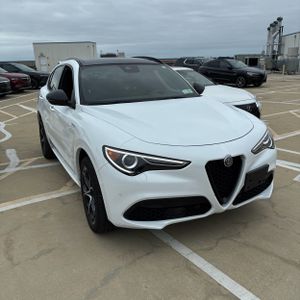 2023 ALFA Romeo STELVIO VELOCE — фото 12