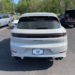 PORSCHE CAYENNE S - 7