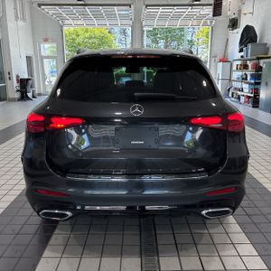 MERCEDES-BENZ GLC - 7