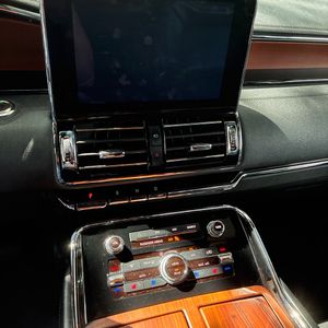 2020 Lincoln NAVIGATOR L RESERVE — миниатюра 31
