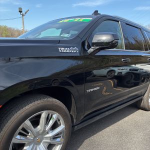 CHEVROLET TAHOE HIGH COUNTRY - 2