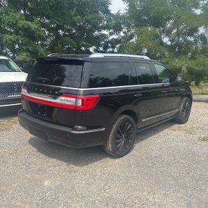 صورة 8 لـ 2021 Lincoln NAVIGATOR RESERVE