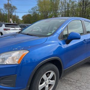 CHEVROLET TRAX LS - 2