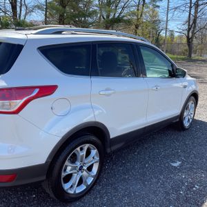 FORD ESCAPE TITANIUM - 9