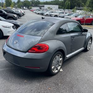 2012 Volkswagen BEETLE 2.5L PZEV — фото 8