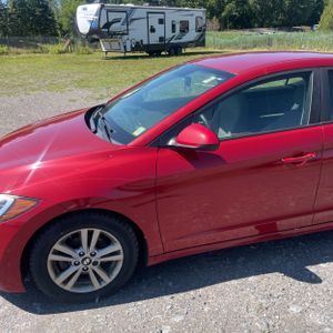 2017 Hyundai ELANTRA SE 照片 2