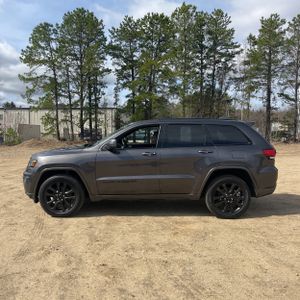 JEEP GRAND CHEROKEE ALTITUDE - 3