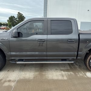 FORD F-150 XL - 4