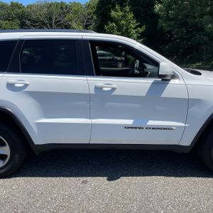 2017 JEEP GRAND CHEROKEE LAREDO — миниатюра 11