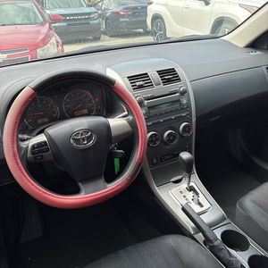 2011 Toyota COROLLA S — миниатюра 35