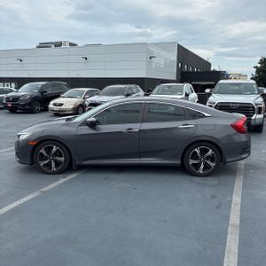 صورة 3 لـ 2016 Honda CIVIC TOURING