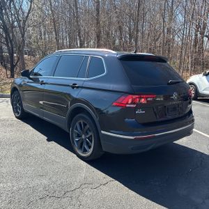 VOLKSWAGEN TIGUAN SE 4MOTION - 5