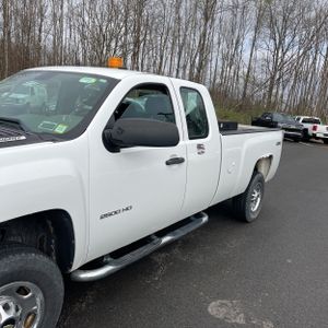 CHEVROLET SILVERADO 2500HD WORK TRUCK - 2