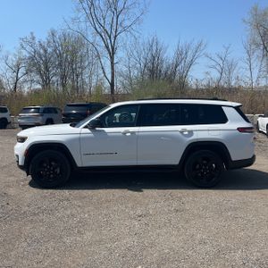 JEEP GRAND CHEROKEE L LIMITED - 3