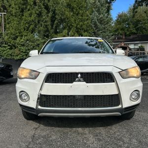 صورة 14 لـ 2012 Mitsubishi OUTLANDER SE
