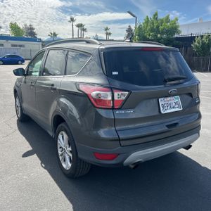 FORD ESCAPE SE - 5