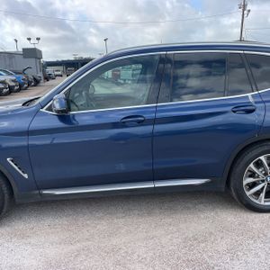 BMW X3 SDRIVE30I - 4