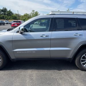 2016 JEEP GRAND CHEROKEE LIMITED — фото 4