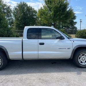 2002 Dodge DAKOTA thumbnail 11