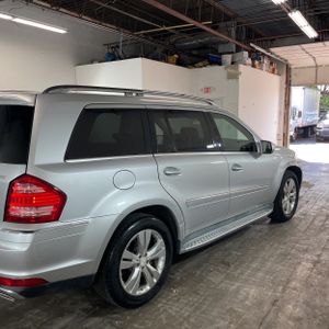2010 Mercedes-BENZ GL — фото 10