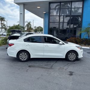 2020 KIA RIO LX photo 10