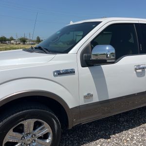 صورة 2 لـ 2018 FORD F-150 KING RANCH
