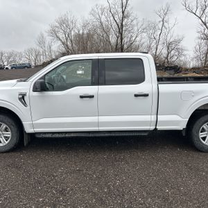 FORD F-150 XLT - 4