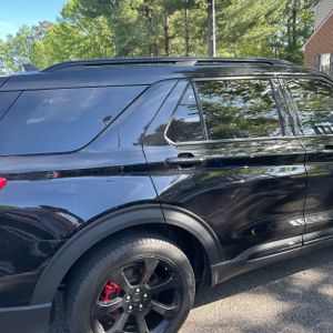 FORD EXPLORER ST - 8