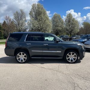 CADILLAC ESCALADE LUXURY - 10