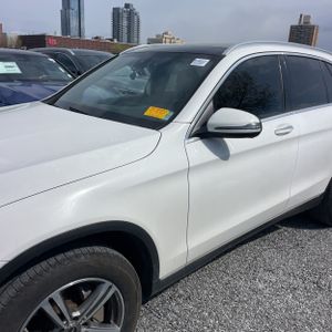 MERCEDES-BENZ GLC - 2