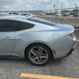 FORD MUSTANG GT PREMIUM - 6