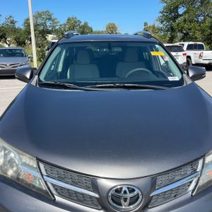 صورة مصغرة 15 لـ 2014 Toyota RAV4 XLE