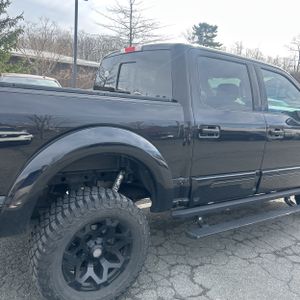 FORD F-150 LARIAT - 9