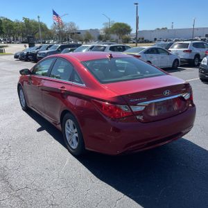 HYUNDAI SONATA GLS - 5