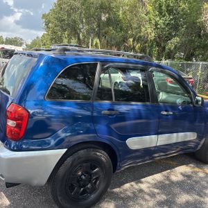 2005 Toyota RAV4 BASE — фото 9