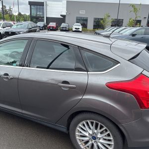 FORD FOCUS TITANIUM - 6