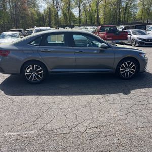 VOLKSWAGEN JETTA SE - 10