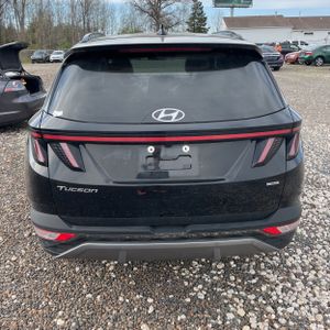 HYUNDAI TUCSON LIMITED - 7