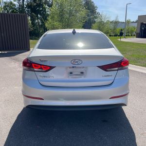 HYUNDAI ELANTRA LIMITED - 7