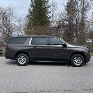 CHEVROLET SUBURBAN LS - 10