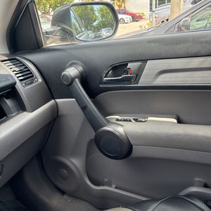 صورة مصغرة 57 لـ 2011 Honda CR-V LX