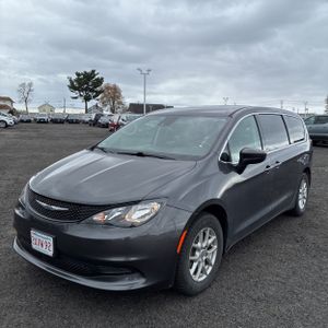 CHRYSLER VOYAGER LX - 1