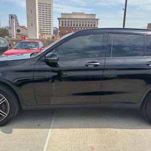 MERCEDES-BENZ GLC - 4